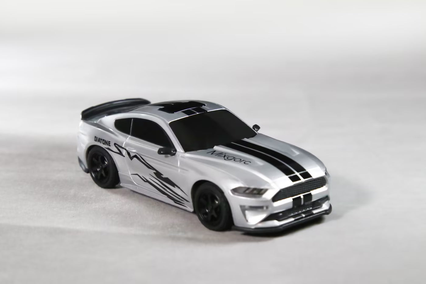 Mixgorc MG051 MG034 Enano Off-Road 8031 1:43 Car Remote Control Version